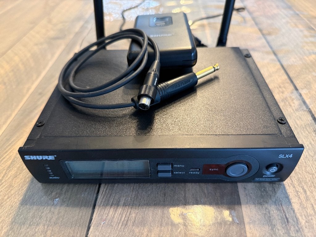 Shure SLX4 + beltpack, Ophalen of Verzenden, Zo goed als nieuw, Zangmicrofoon