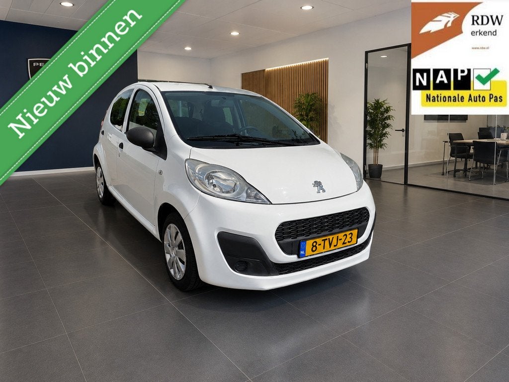 Peugeot 107 1.0 Accent 2014 69dkm NAP FACELIFT Airco/Carplay, Auto's, Peugeot, Voorwielaandrijving, Euro 5, Electronic Stability Program (ESP)
