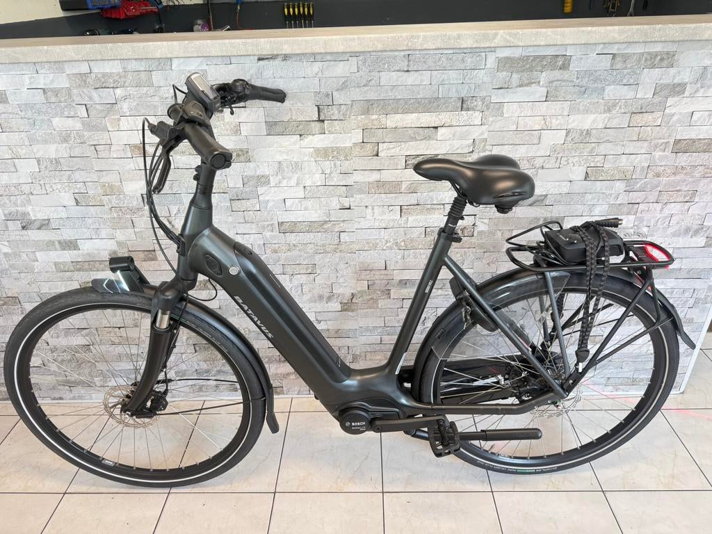 E-Bike Batavus Finez TOTAAL 3800km. Bosch Aktive Line Plus., Gebruikt, Batavus, Bikeshop Hay, 55 tot 59 cm