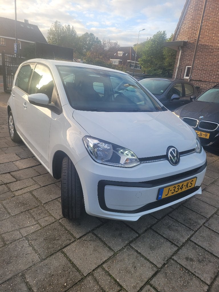 Volkswagen up! 1.0 Ecofuel 68PK 5D BMT 2020 Wit, Auto's, Voorwielaandrijving, 970 kg, 37 €/maand, Up!