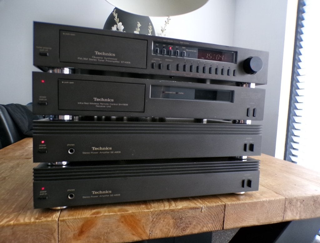 4 delige Vintage Technics set met 2 mono-blokken, Overige merken, Gebruikt, Tuner of Radio, Losse componenten