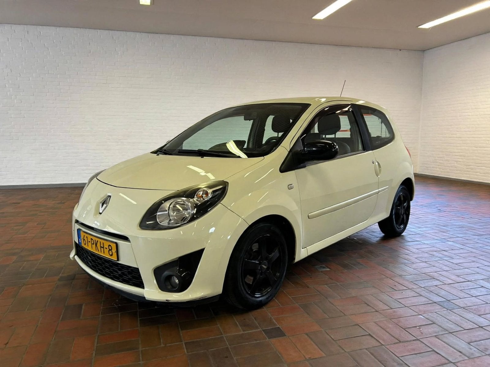 Renault Twingo 1.5 DCI 63KW 2011 Wit, Auto's, Voorwielaandrijving, 4 cilinders, Wit, Origineel Nederlands