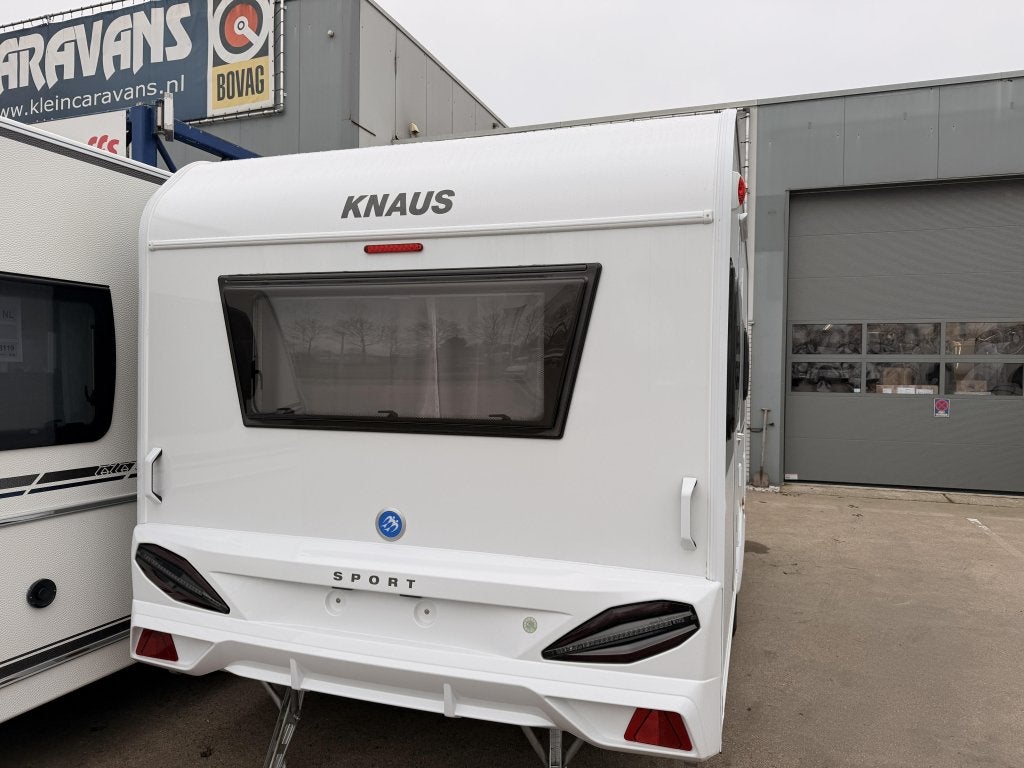 Knaus Sport 450 FU +mover+luifel+fietsendrager, Caravans en Kamperen, Caravans, Rondzit, Bedrijf, 5 tot 6 meter, Knaus