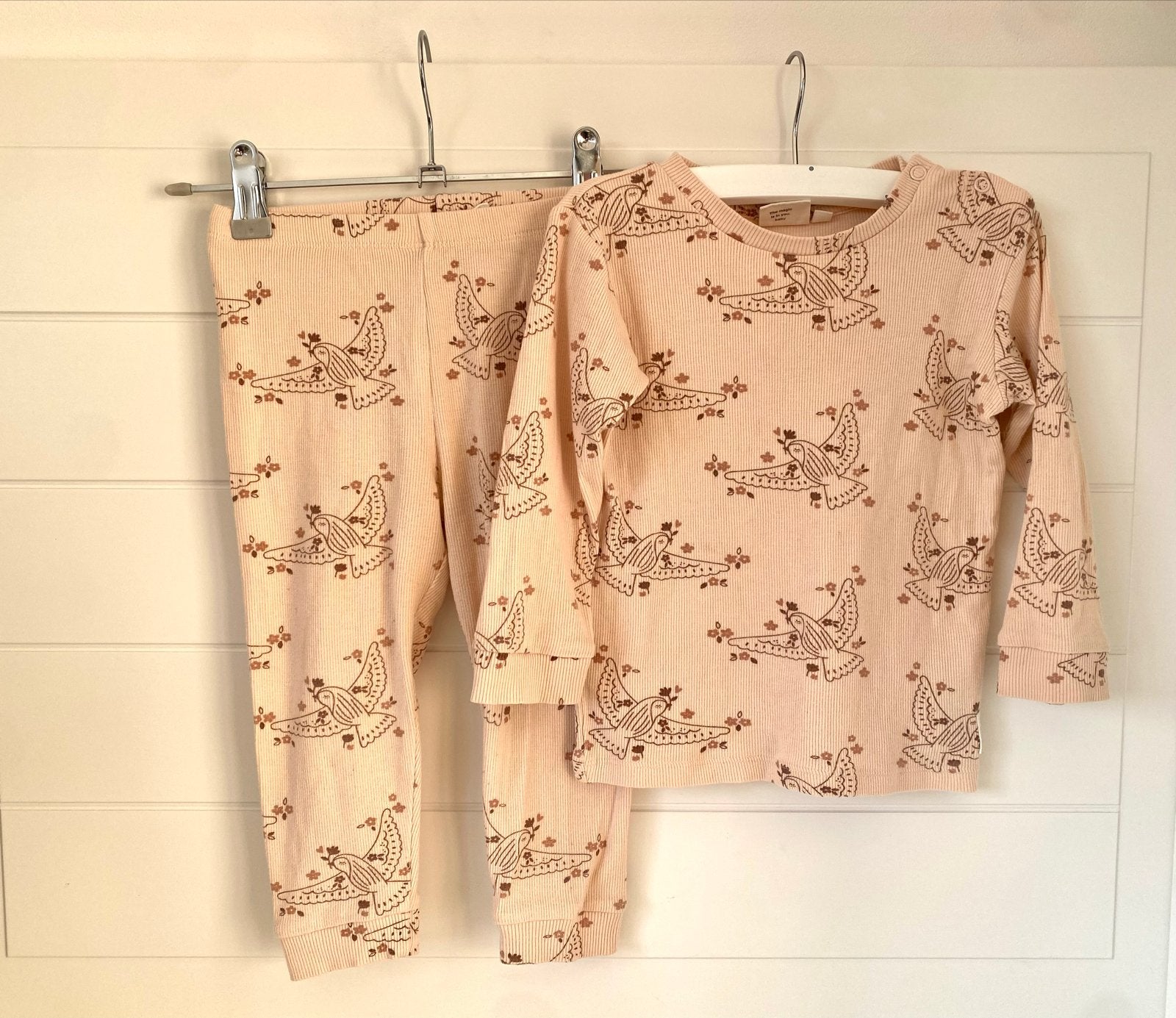 Feetje pyjama / huispakje met vogeltjes maat 86, Kinderen en Baby's, Ophalen of Verzenden, Zo goed als nieuw, Jongetje of Meisje