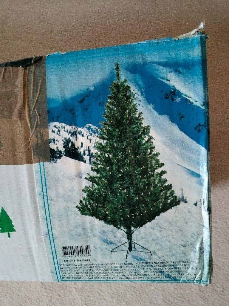 Z.G.A.N. Buiten kunst kerstboom met lampjes  (180 cm), Ophalen