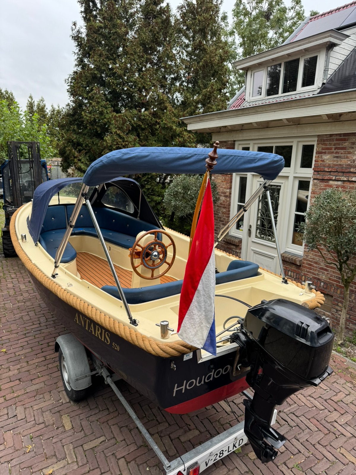 ZGAN Antaris 520 + 15pk Mercury Teak Bimini Buiskap Zonnedek, Watersport en Boten, Ophalen of Verzenden, Antaris, Antifouling
