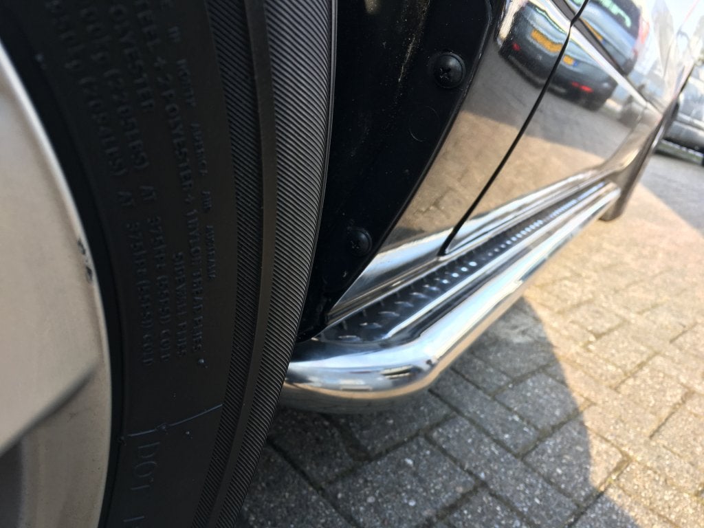 Hyundai H1 H300 Sidebars buis 60 mm met RVS trede, Niet ingevuld, Niet ingevuld, Niet ingevuld