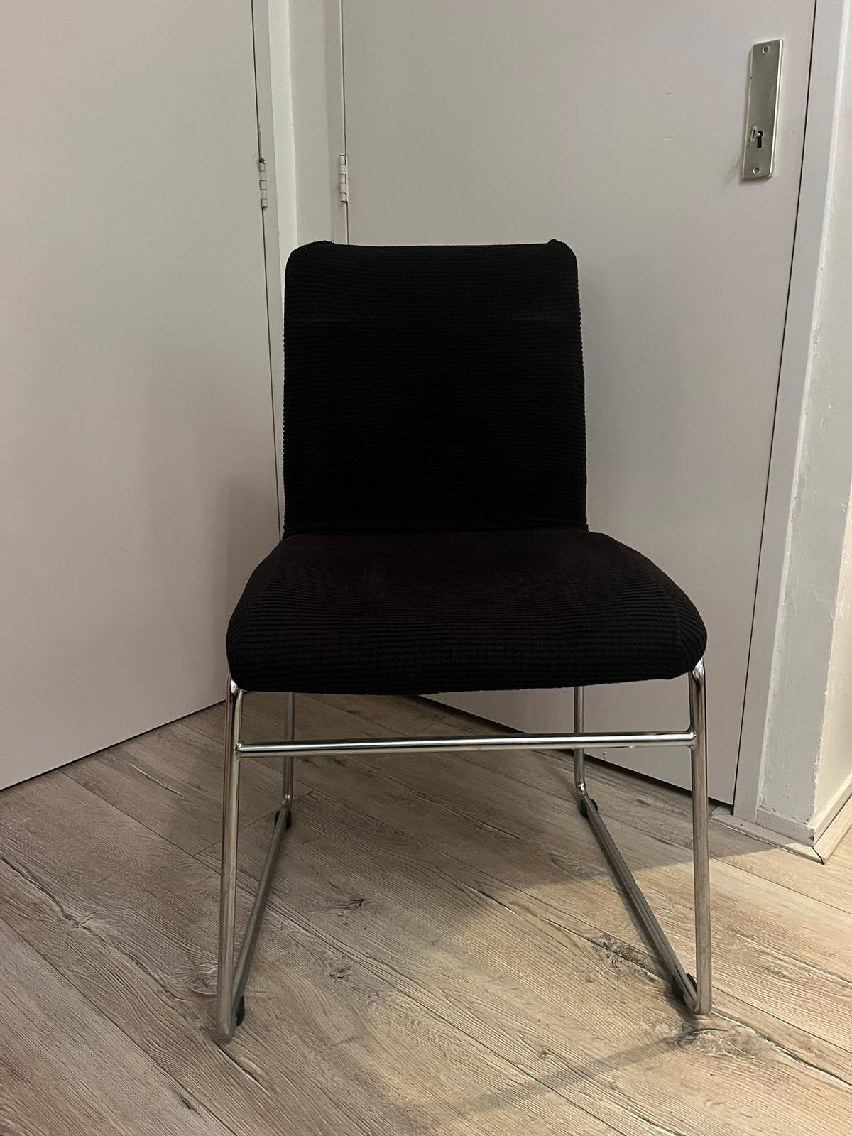 4 eetkamerstoelen, Huis en Inrichting, Ophalen, Zo goed als nieuw, Zwart