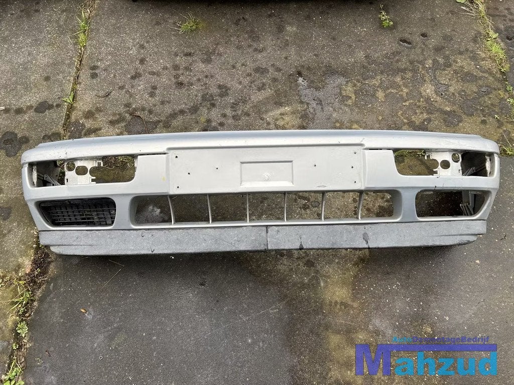 VW GOLF 3 voorbumper 1989-1997, Gebruikt, Volkswagen AG, Bumper, Berliner Ring 2
38440  Wolfsburg, DE