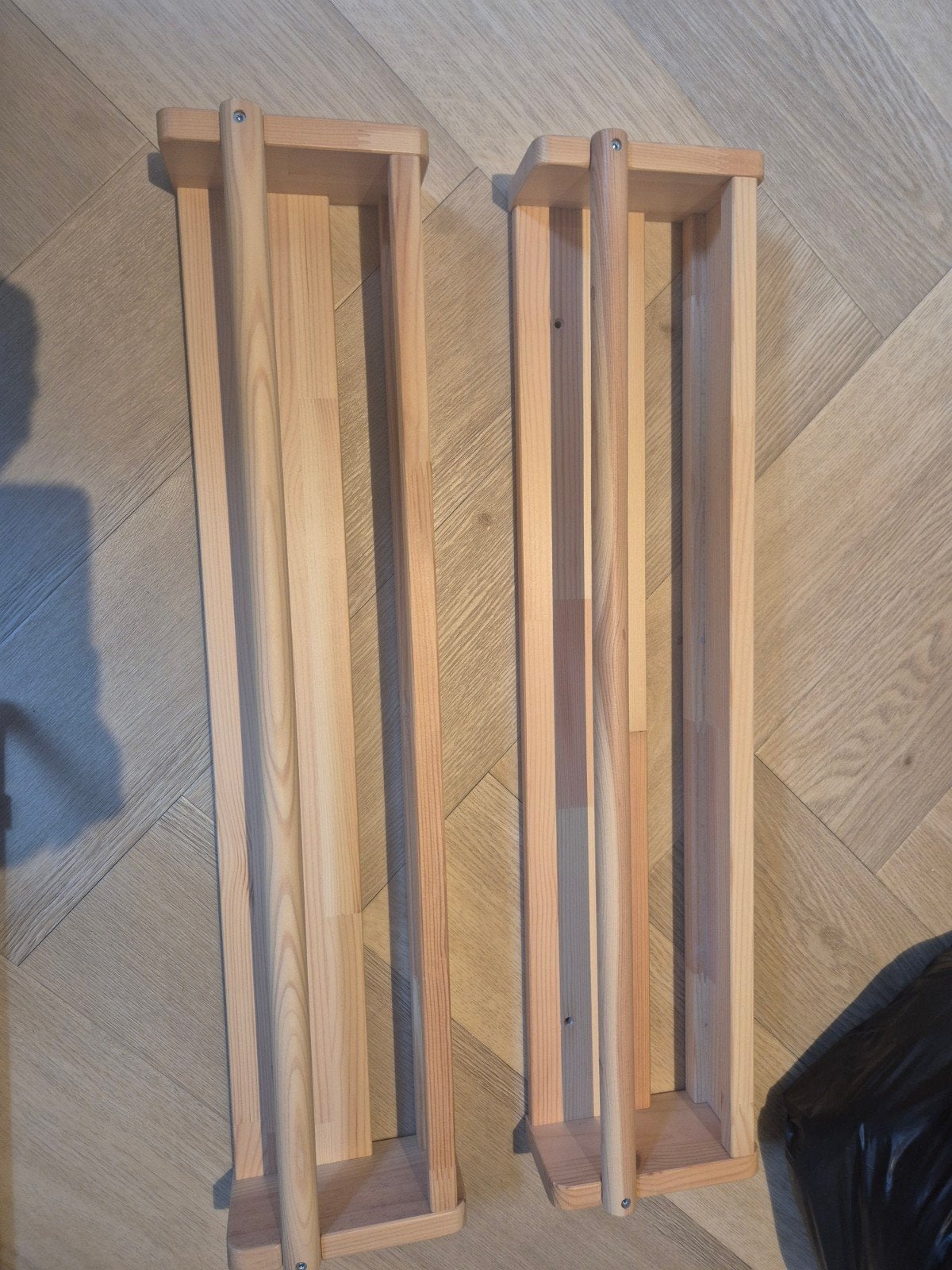 ikea houten boekensteunen, Huis en Inrichting, Ophalen, Zo goed als nieuw
