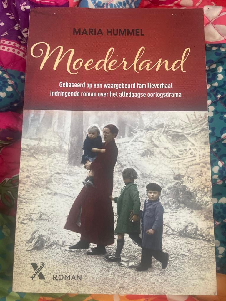 Moederland - Maria Hummel (Gebaseerd op waargebeurd verhaal), Ophalen of Verzenden, Zo goed als nieuw, Europa overig