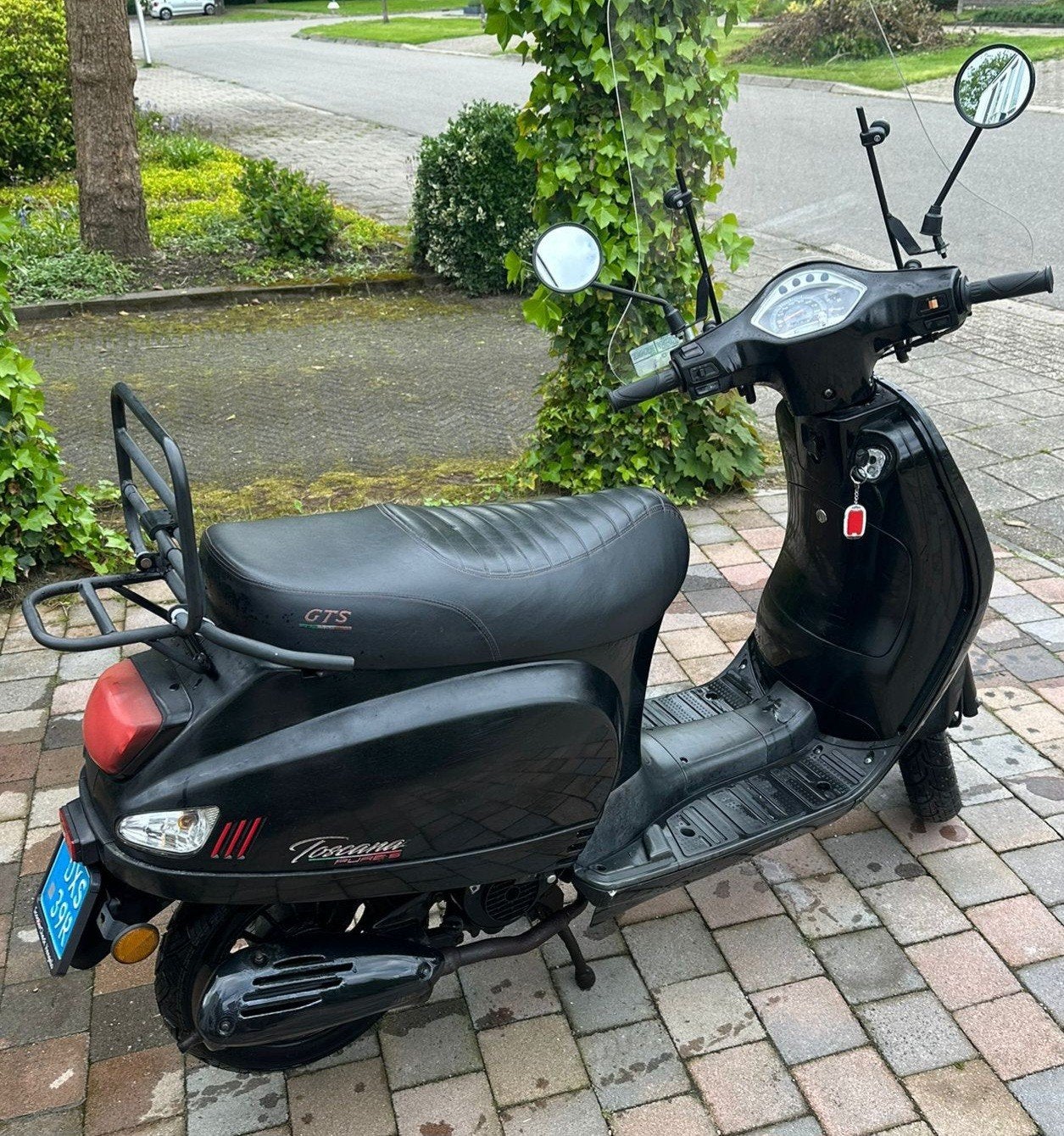 Toscane GTS scooter zwart blauw kenteken, Ophalen, Benzine, Overige merken