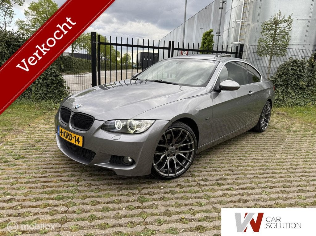 BMW 3-serie Coupé 330xi Executive M-PAKKET DAK LEDER MEMORY, 4 stoelen, 2996 cc, Leder, Vierwielaandrijving