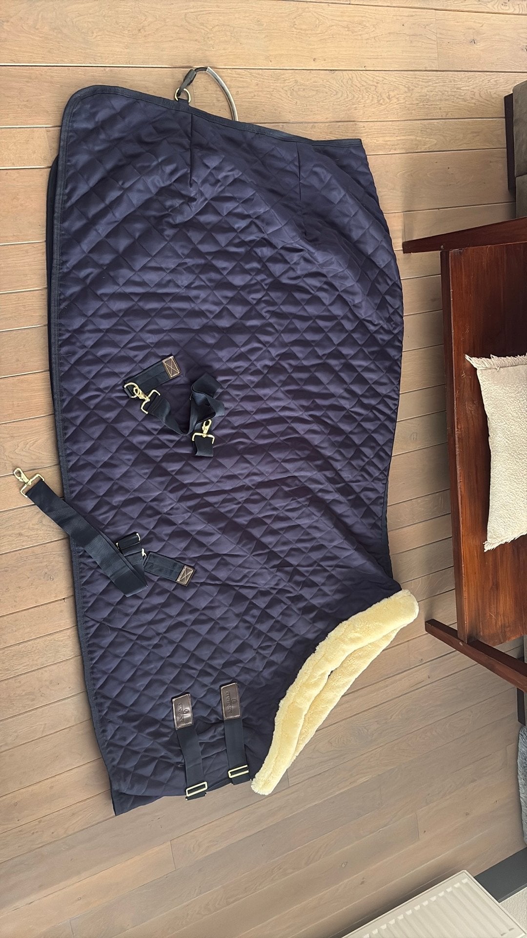 Kentucky showrug blauw 140/6’3 160 gram, Ophalen, Zo goed als nieuw