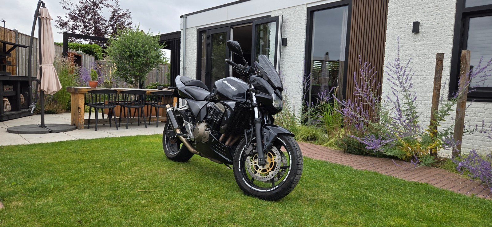 Kawasaki Z750 Naked Bike - Zwart, Sportuitlaat, Occasion, 4 cilinders, Motorrijbewijs A