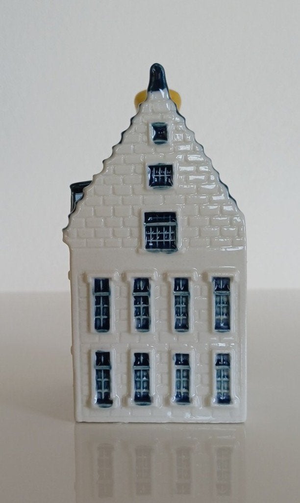 KLM huisje 77  – De Arend – Breda, Ophalen of Verzenden, Zo goed als nieuw, 61 t/m 80, Gevuld