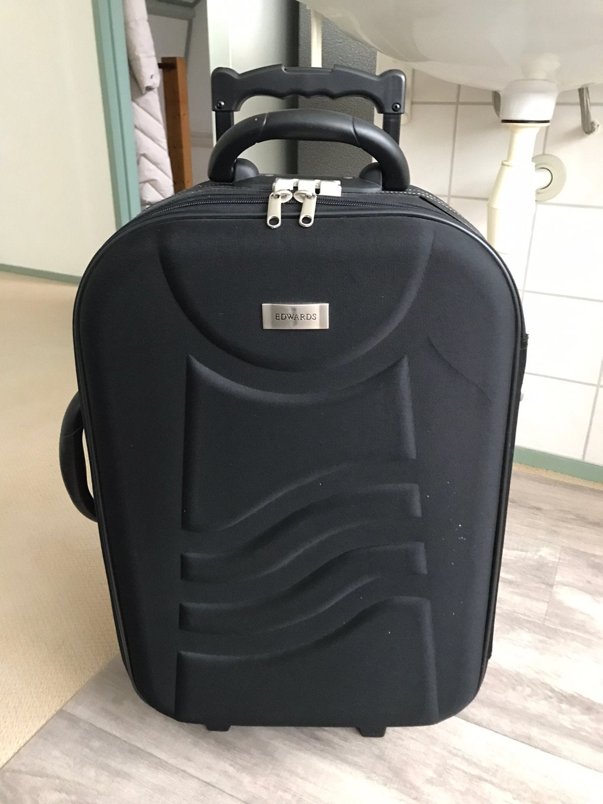 Trolley handbagage koffer , zwart, 50 tot 60 cm, Hard kunststof, Zo goed als nieuw, 35 tot 45 cm
