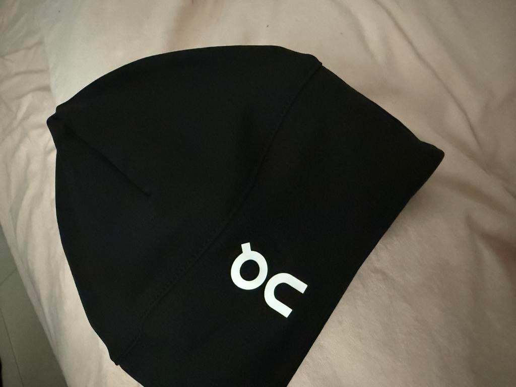 On Cloud Bonnet NIEUW, Ophalen of Verzenden, Nieuw