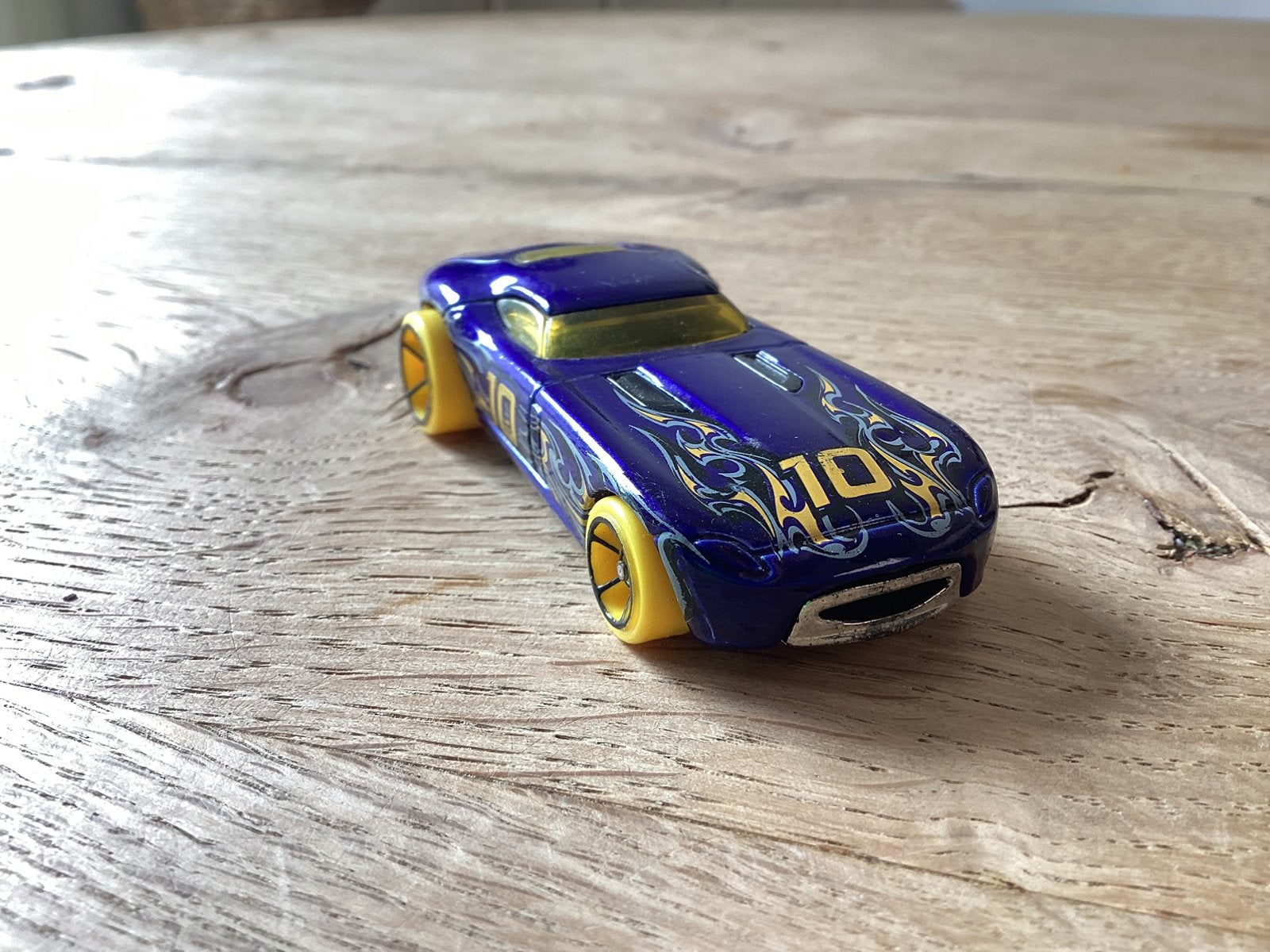 Hot Wheels Fast FeLion Volcano Circuit #10 Blauw Geel 1:64, Ophalen of Verzenden, Gebruikt, Auto