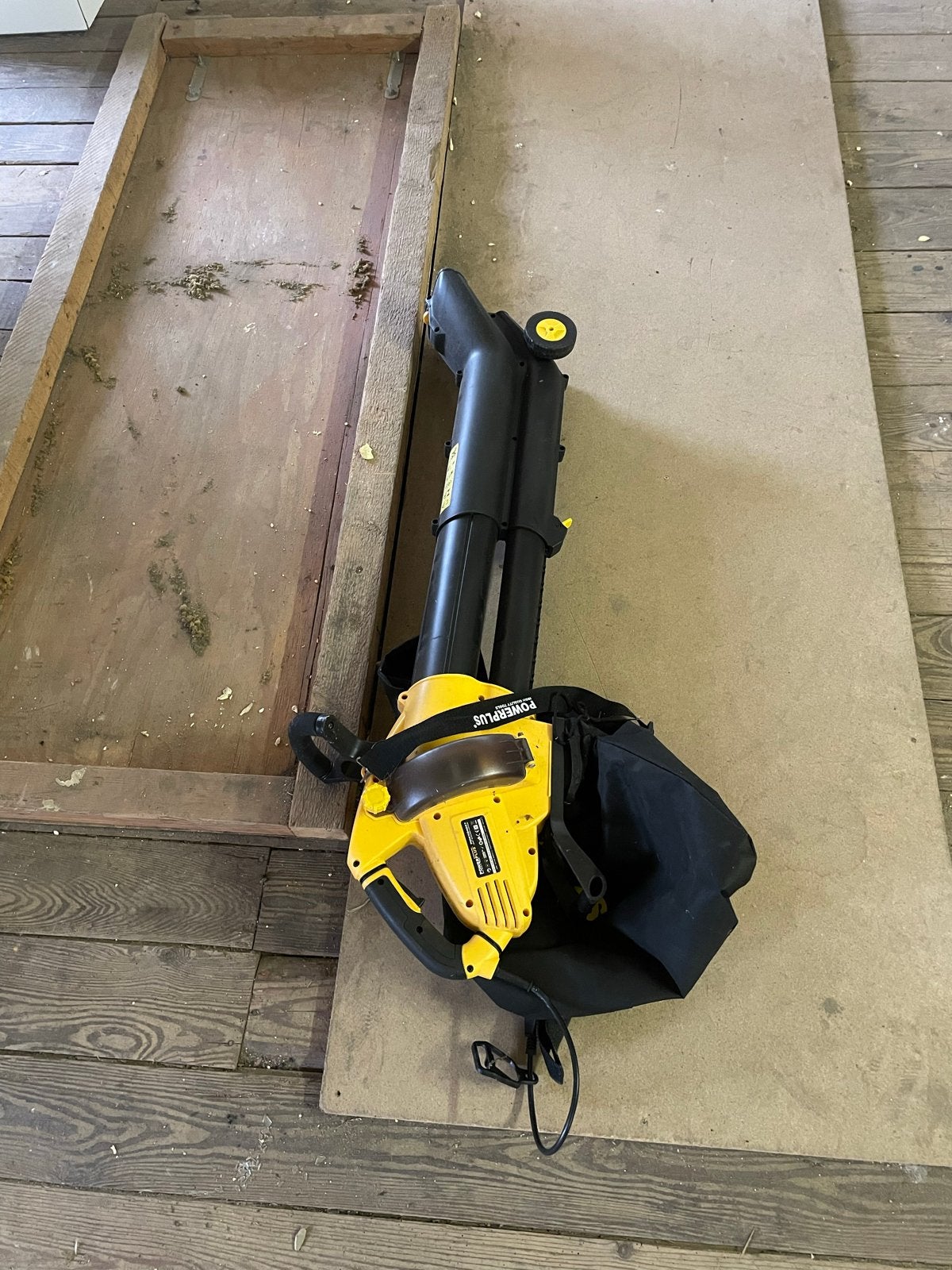 POWERPLUS Bladblazer/Bladzuiger met opvangzak, Ophalen, Gebruikt, Handgedragen, Met opvangzak