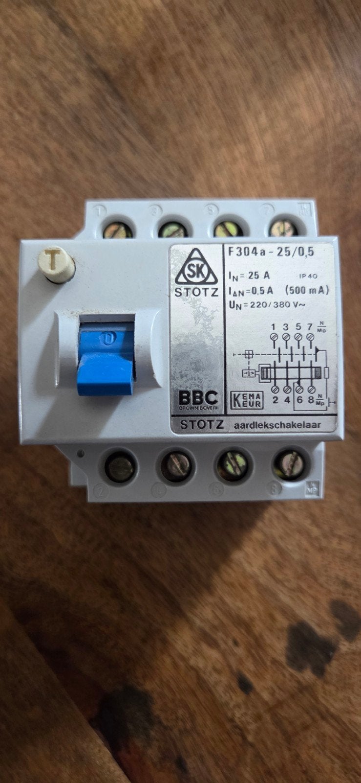 Aardlekschakelaar 0,5A - BBC Stotz F304a-25/0,5, Ophalen of Verzenden, Gebruikt, Overige merken, Aardlekschakelaar