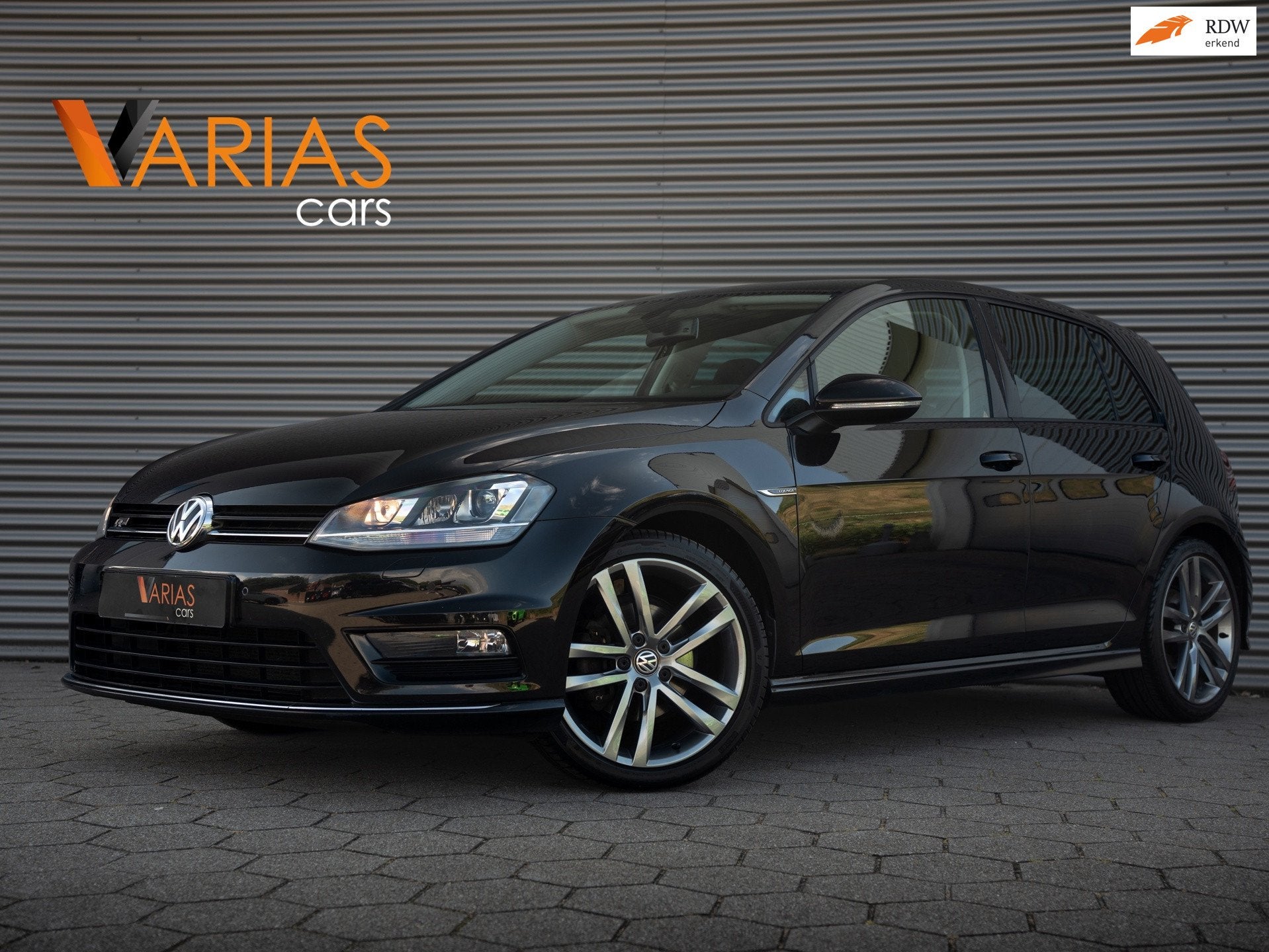 Volkswagen Golf 1.4 TSI ACT Business Edition R-line Connecte, Stof, Gebruikt, 4 cilinders, 150 pk