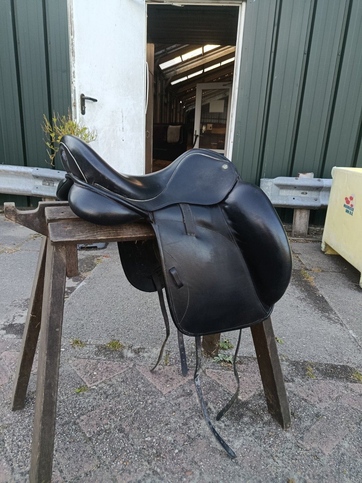 Dressuurzadel merk KM, Dieren en Toebehoren, Ophalen of Verzenden, Gebruikt, Dressuur