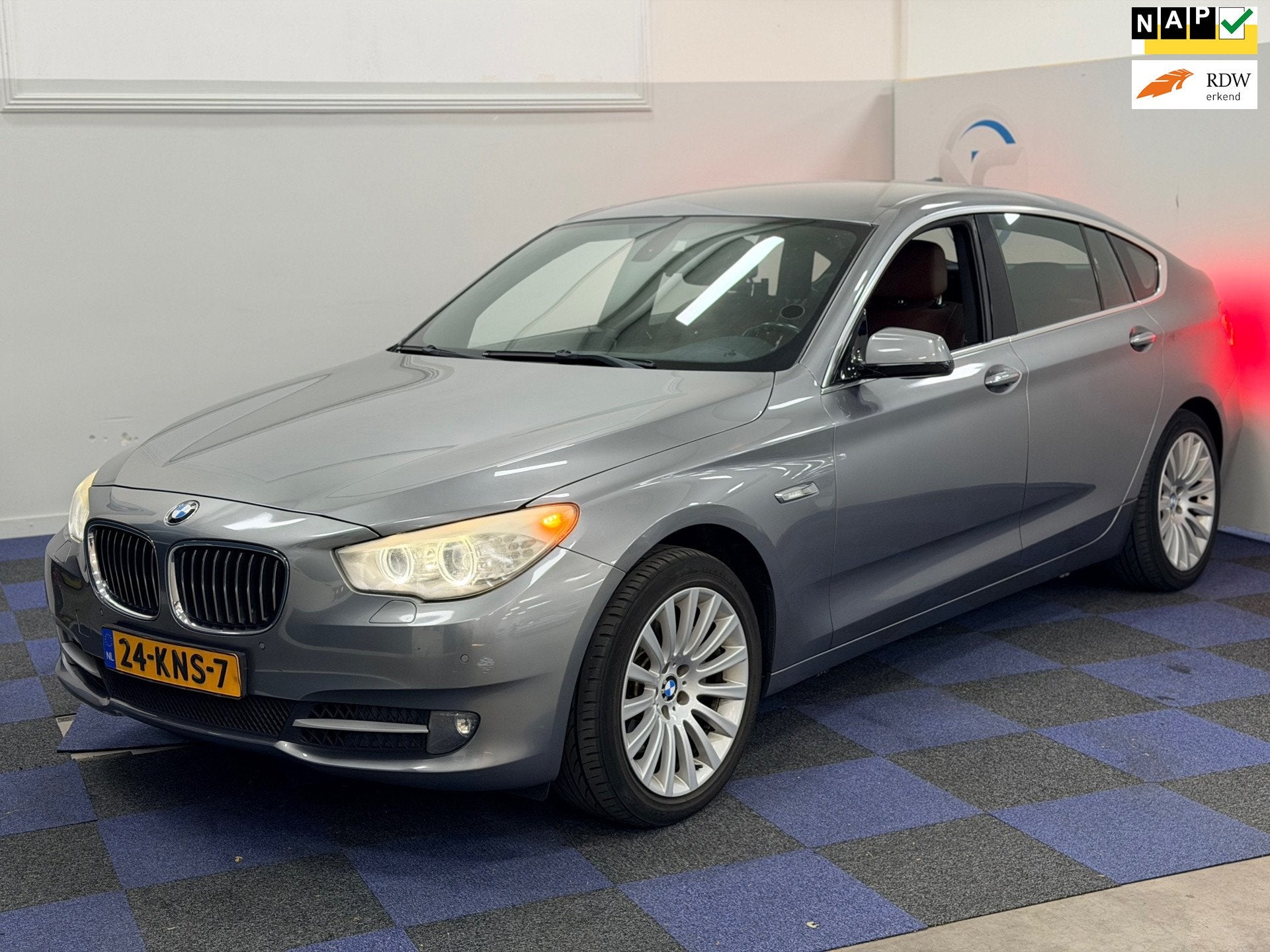BMW 5-serie Gran Turismo 535i High Executive / DEALER ONDERH, Automaat, Achterwielaandrijving, Gebruikt, Leder en Stof