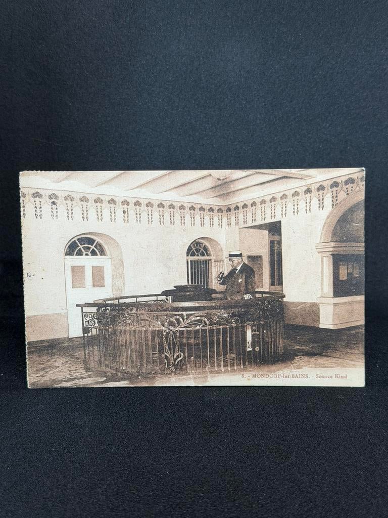 Antieke ansichtkaart Mondorf-les-Bains Source Kind 1930, Verzamelen, Ophalen of Verzenden, 1920 tot 1940, Gelopen, Duitsland