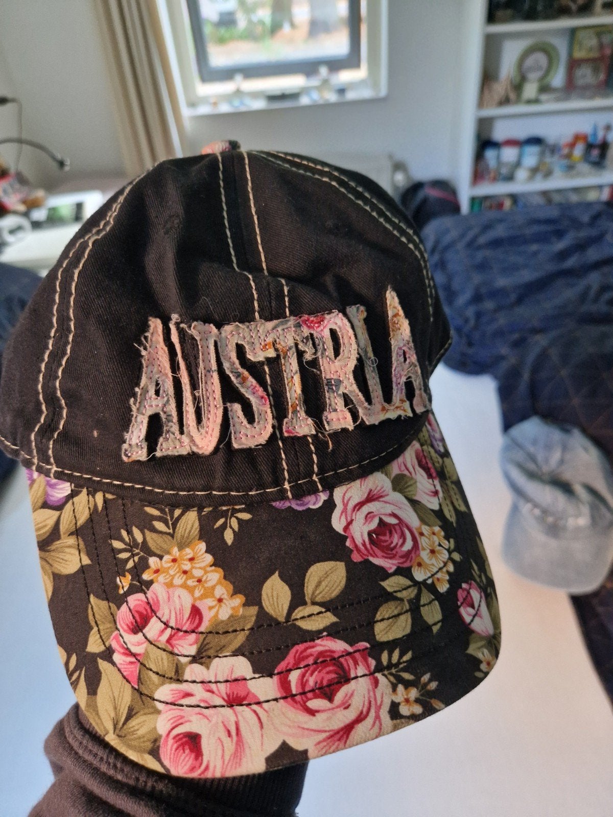 Austria pet met bloemenprint, Kleding | Dames, Ophalen of Verzenden, Gedragen, One size fits all, Pet