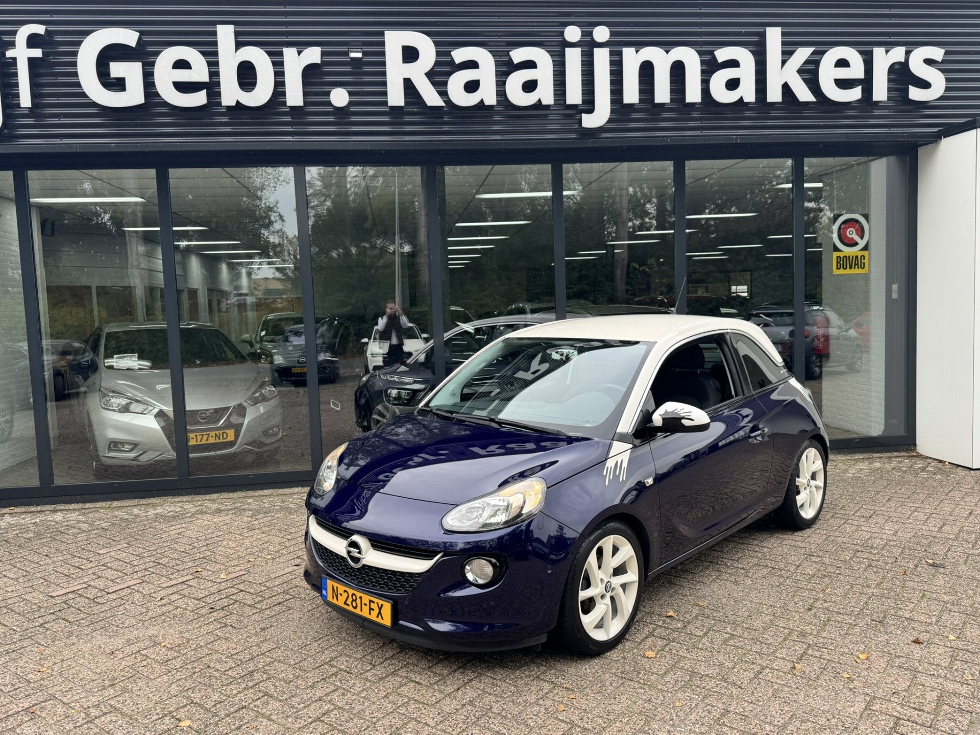 Opel ADAM 1.2 Glam*Airco* (bj 2014), Auto's, Voorwielaandrijving, 4 cilinders, 1229 cc, Bedrijf