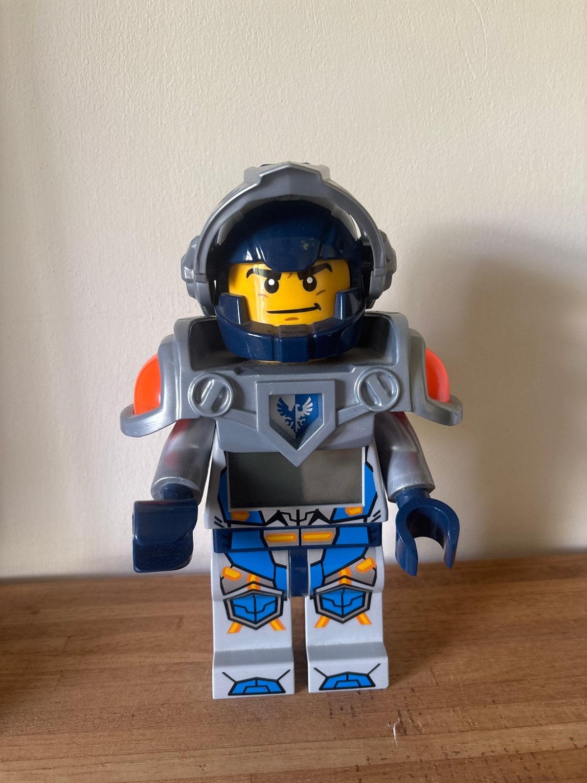 Grote Lego Nexo Knights Minifiguur / wekker - Actiefiguur, Ophalen, Overige thema's, Lego, Zo goed als nieuw