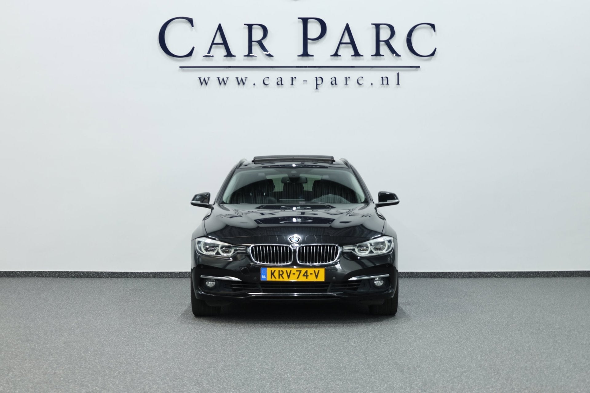 BMW 3-serie Touring 330i M Sport Edition Luxury/LED/PANO/HUD, Auto's, Automaat, Achterwielaandrijving, 252 pk, Zwart