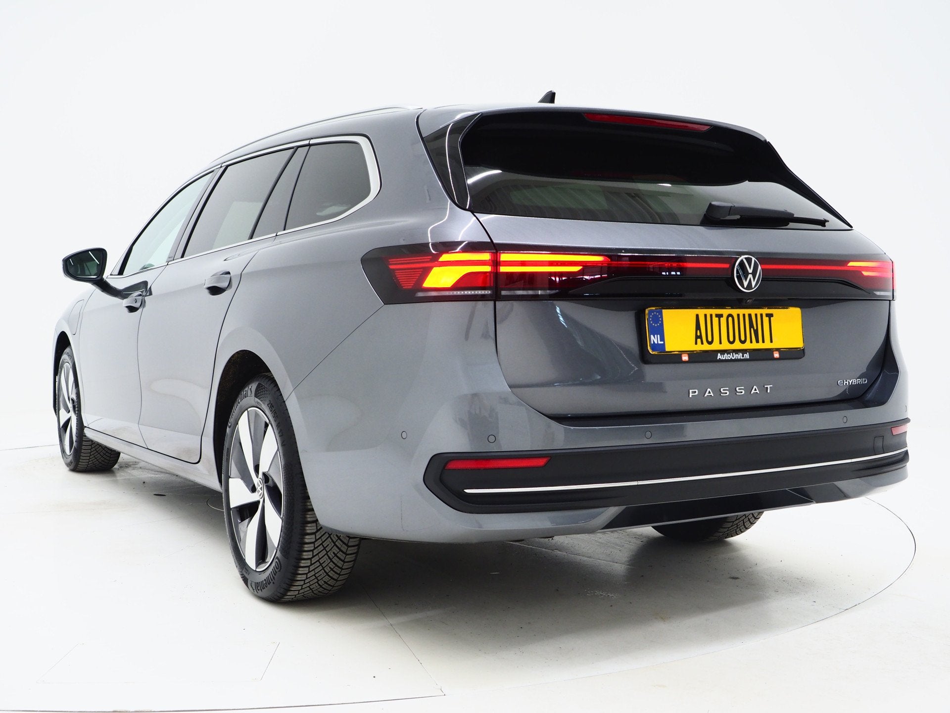 Volkswagen Passat Variant 1.5 eHybrid 204PK | Leder/Alcantar, Zwart, Plug-in hybride, Zilver of Grijs, Passat