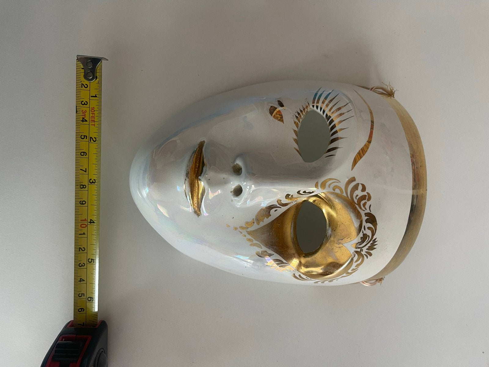 Decoratief Venetiaans Masker - Wit met Goudaccenten, Ophalen of Verzenden