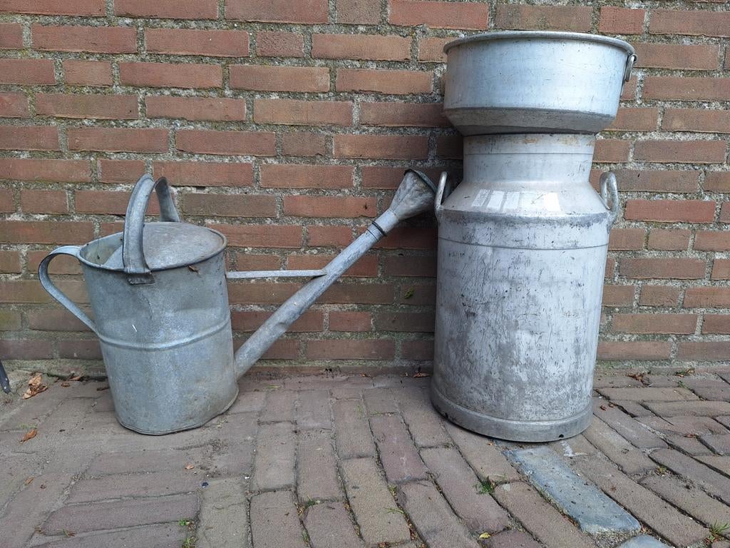 Vintage melkbus met zeef en gieter - samen een koop, Ophalen