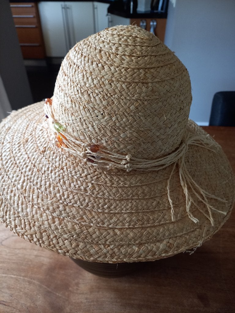 Hoeden, Kleding | Dames, Hoeden en Petten, Ophalen, Gedragen, 56 of 57 cm (M, 7 of 7⅛ inch), Hoed
