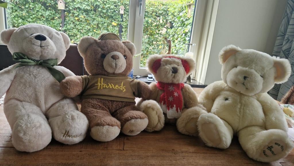 Harrods beren 4x, Ophalen of Verzenden, Zo goed als nieuw, Stoffen beer, Overige merken