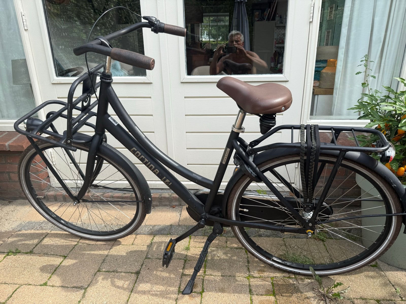 Cortina U4 Transportfiets Dames - Mat Zwart, Fietsen en Brommers, Fietsen | Dames | Damesfietsen, Terugtraprem, Gebruikt, Versnellingen