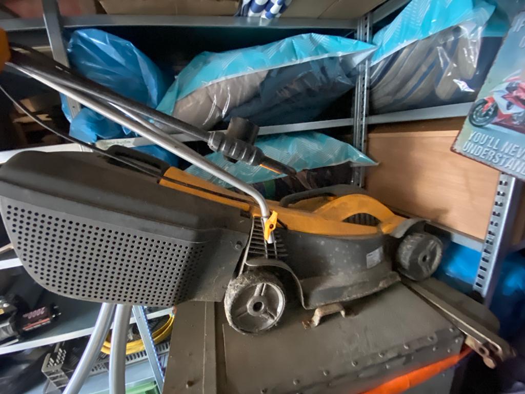 Stiga maaimachine (Collector 40E), Ophalen, Gebruikt, Elektrische grasmaaier, Opvangbak
