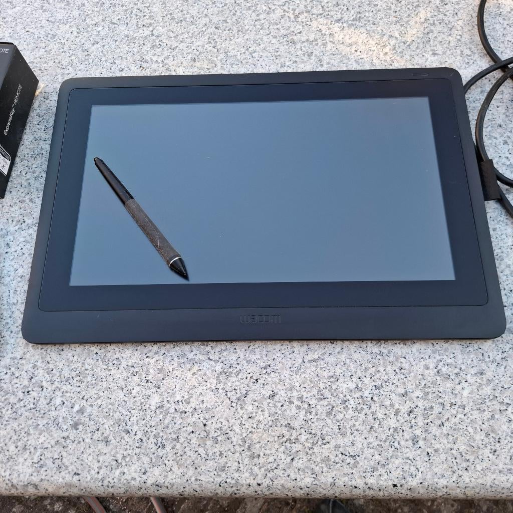Tekentablet Wacom Cintiq 16, Computers en Software, Tekentablets, Ophalen, Zo goed als nieuw, Bedraad, Wacom Cintiq