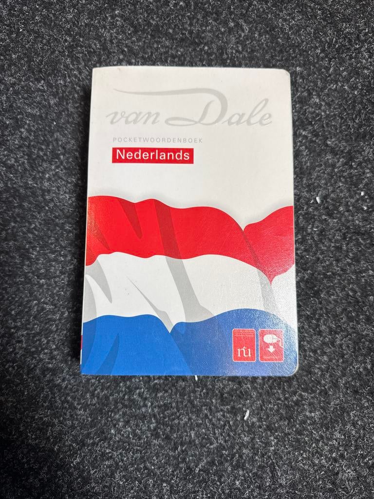 Van Dale Pocketwoordenboek Nederlands, Boeken, Woordenboeken, Ophalen of Verzenden, Zo goed als nieuw, Van Dale, Nederlands