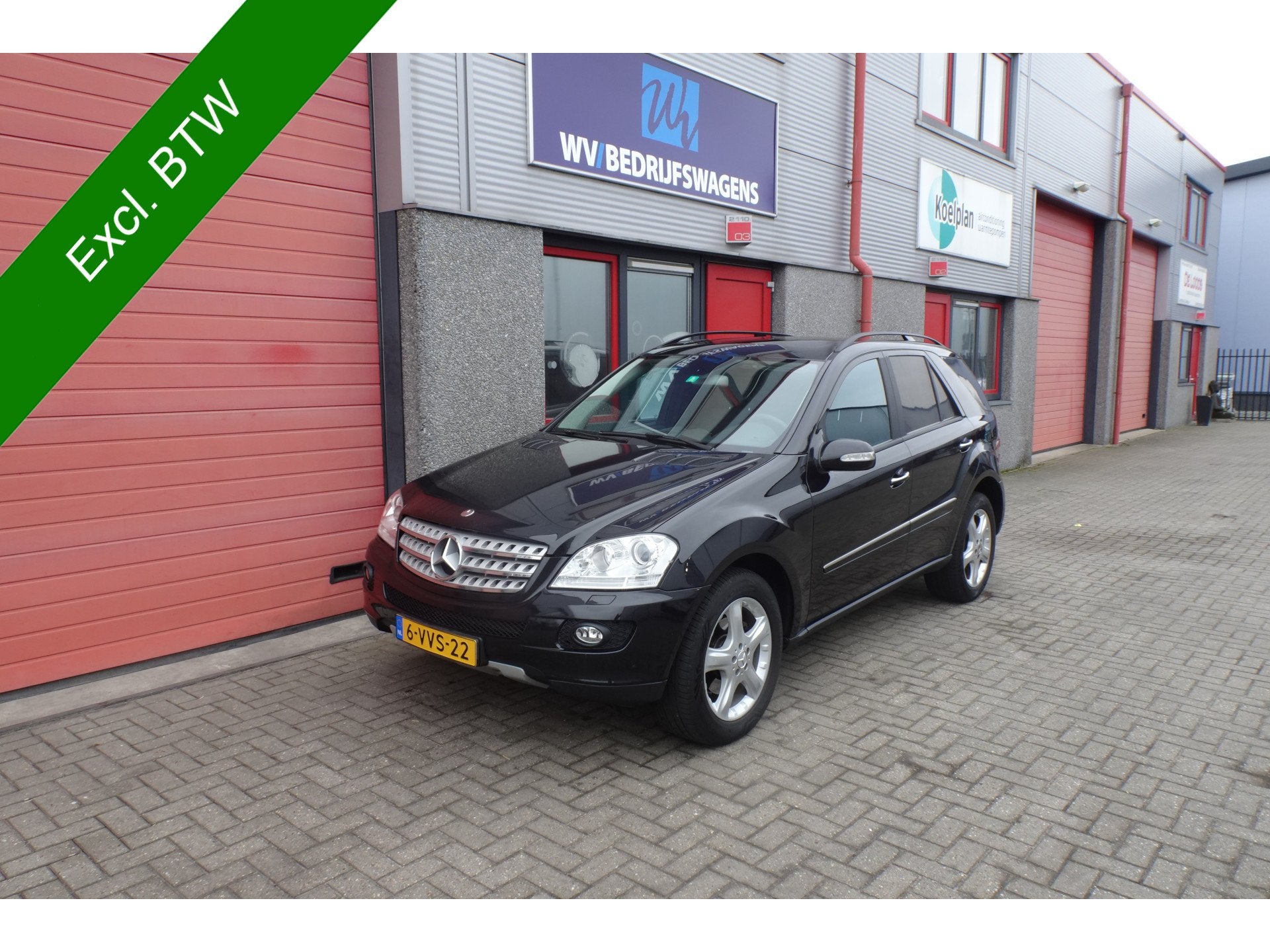 Mercedes-Benz M-Klasse 320 CDI 4 matic airco navi lkw / van, Auto's, Gebruikt, Zwart, Mercedes-Benz, Bedrijf