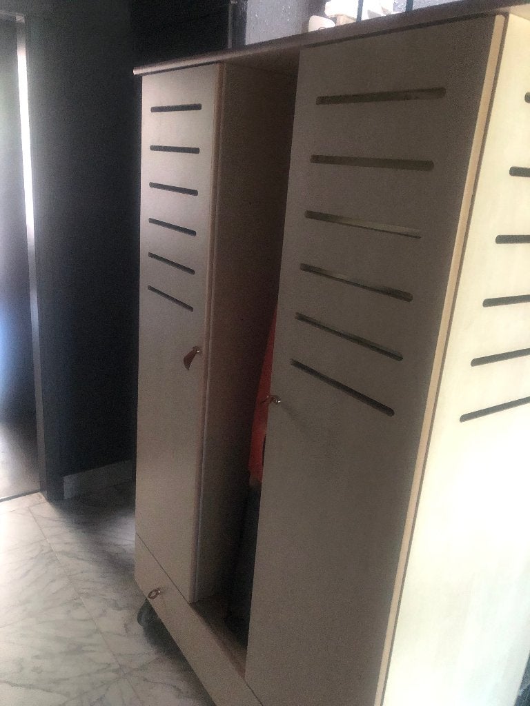 Kleerkast, Huis en Inrichting, Kasten | Kledingkasten, 150 tot 200 cm, Zo goed als nieuw, Minder dan 100 cm, Retro