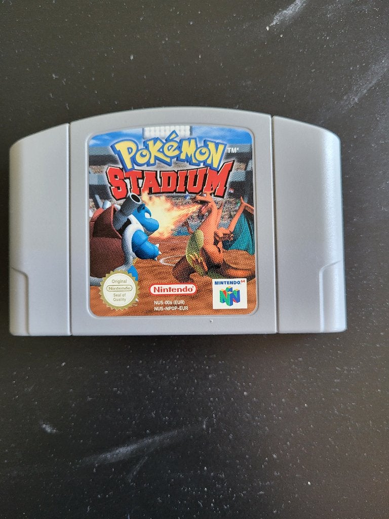 Pokemon Stadium inclusief 2x transfer pack, 1 speler, Eén computer, Zo goed als nieuw, Vanaf 3 jaar