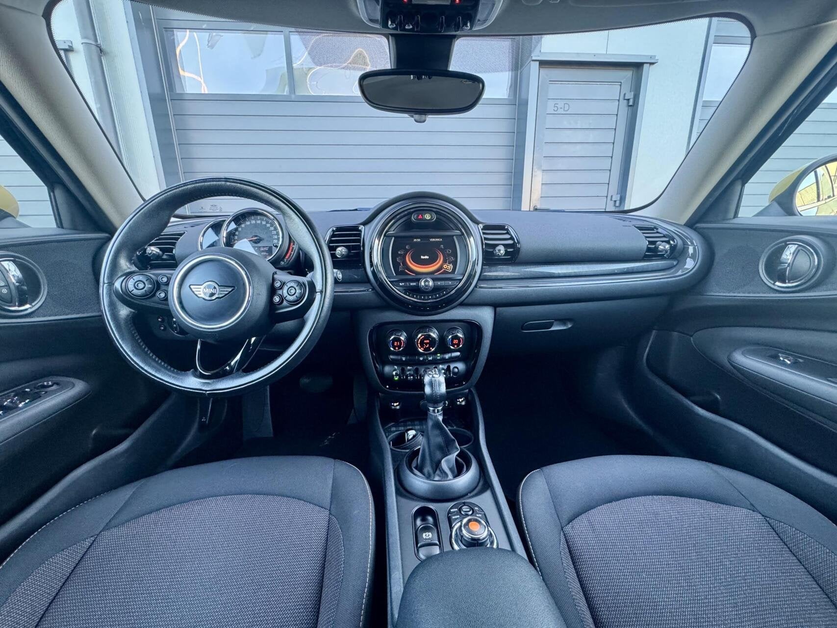 Mini Clubman 1.5 - 136pk Cooper Salt Serious Business | AUTO, Auto's, Gebruikt, 3 cilinders, 1300 kg, 1499 cc