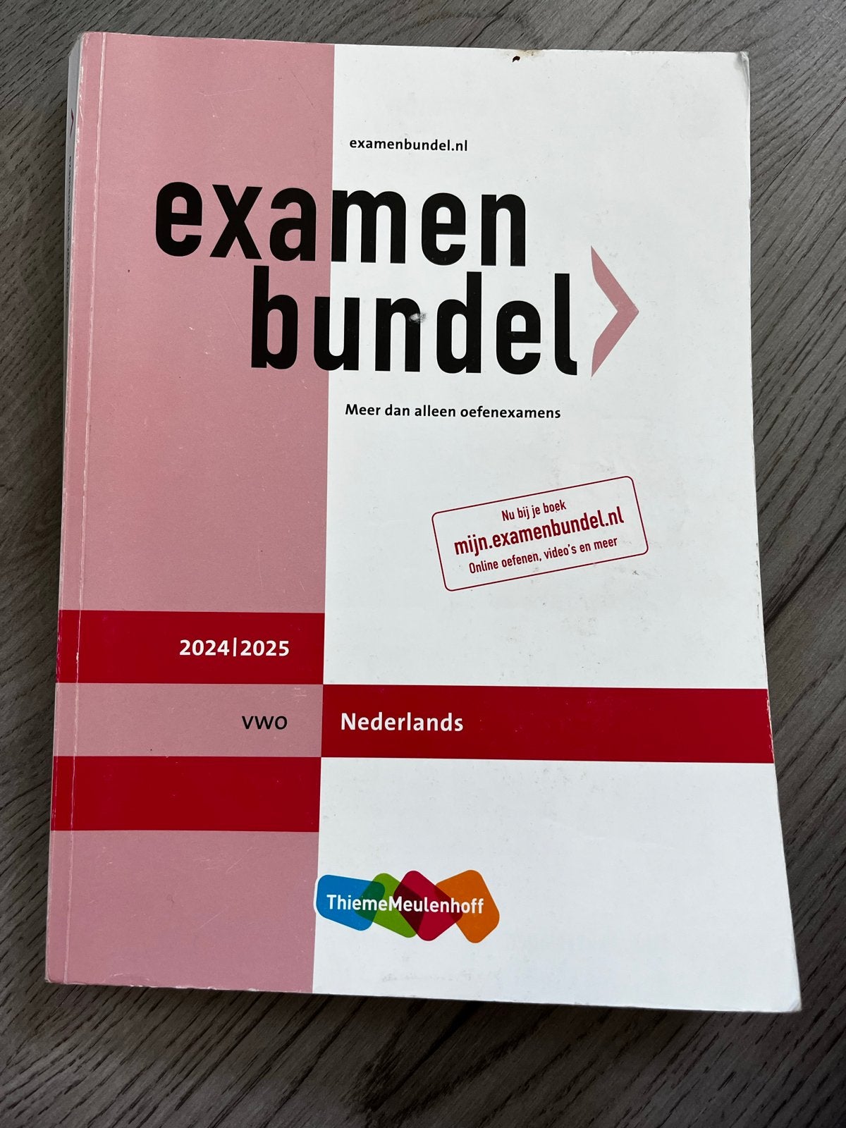 Examenbundel Nederlands VWO 2024/2025, Ophalen, Gelezen, VWO, Nederlands