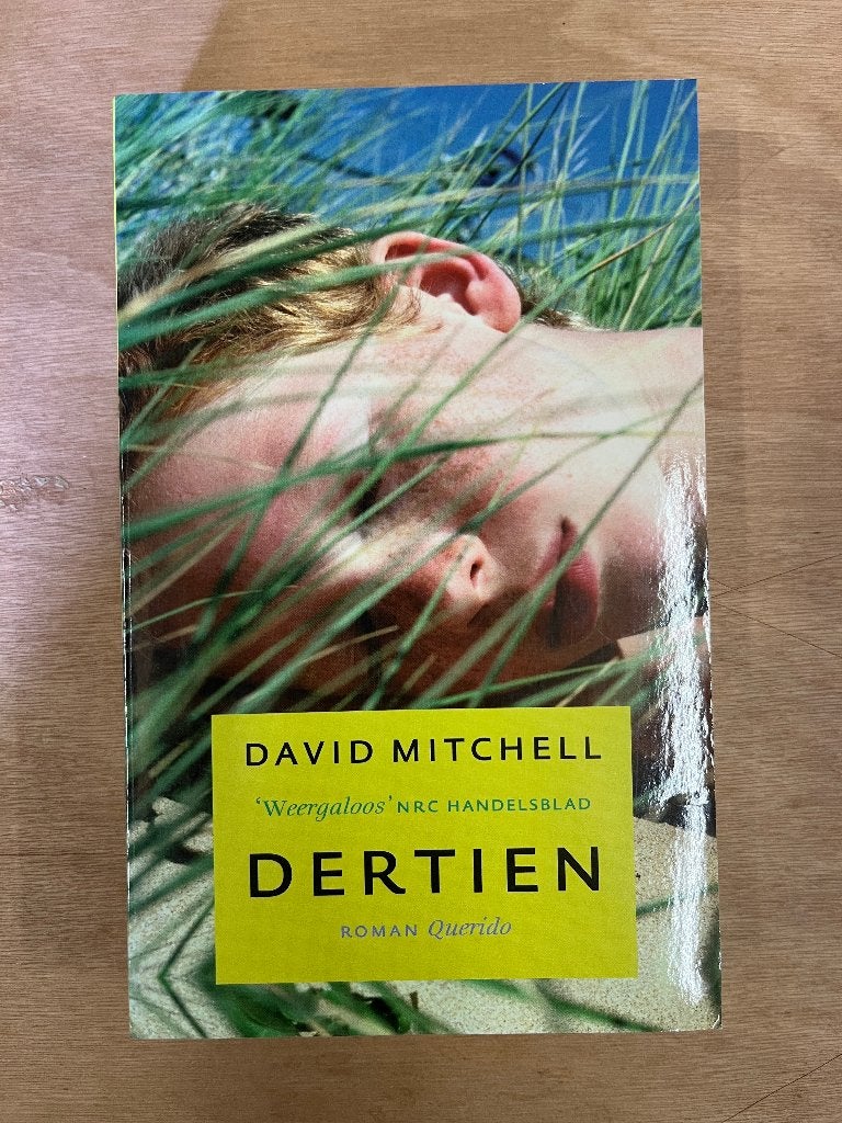 Dertien - David Mitchell (Roman), David Mitchell, Ophalen of Verzenden, Zo goed als nieuw, Nederland