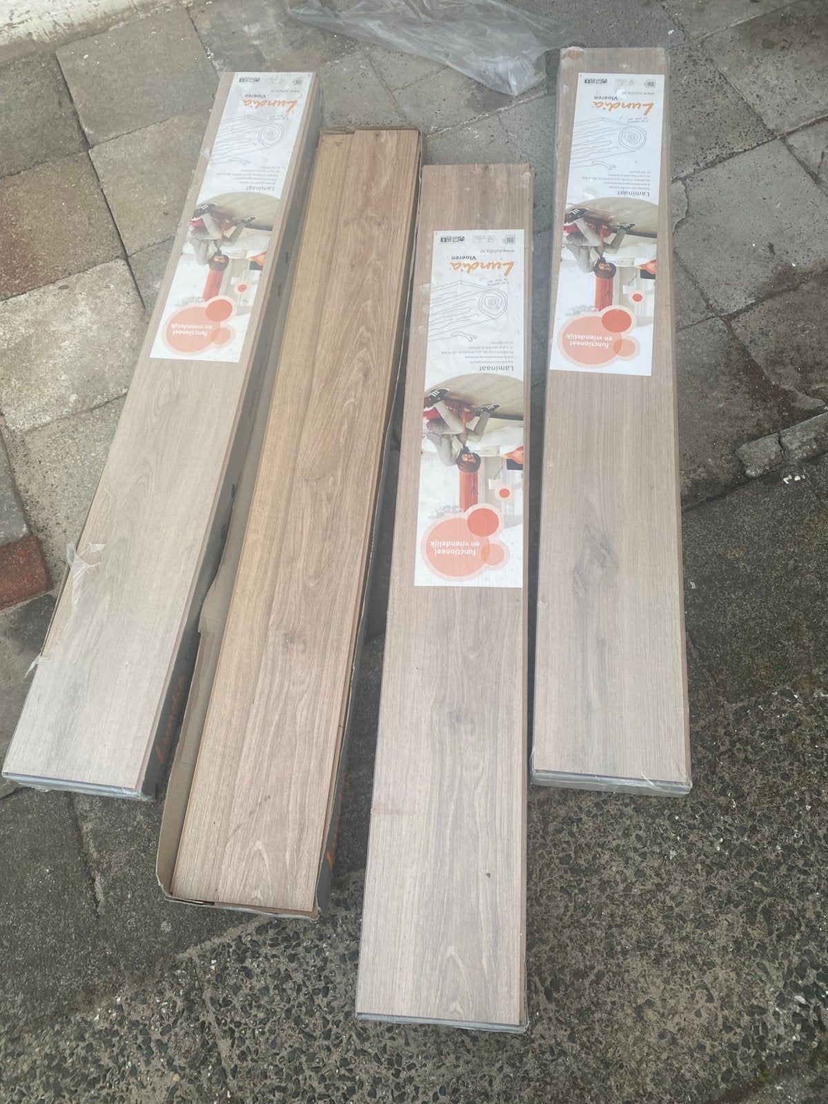 Lundia Laminaat, Ophalen, 50 tot 150 cm, Zo goed als nieuw, Minder dan 5 m²