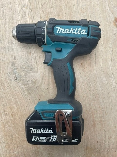 Makita accu schroef/boormachine 18V, Doe-het-zelf en Verbouw, Ophalen of Verzenden, Zo goed als nieuw, Boor- en Schroefmachine